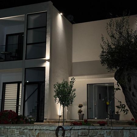 Villa Thomas Dhërmi Esterno foto