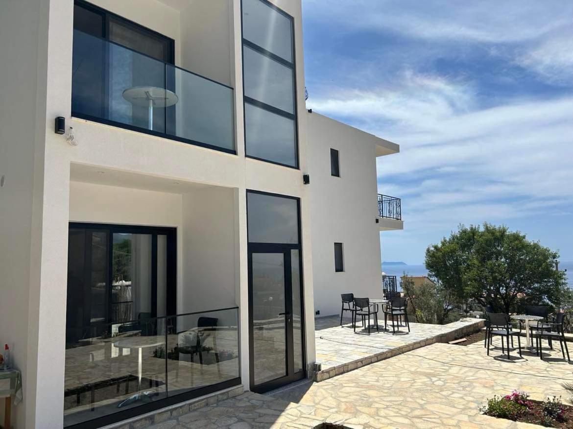 Villa Thomas Dhërmi Esterno foto