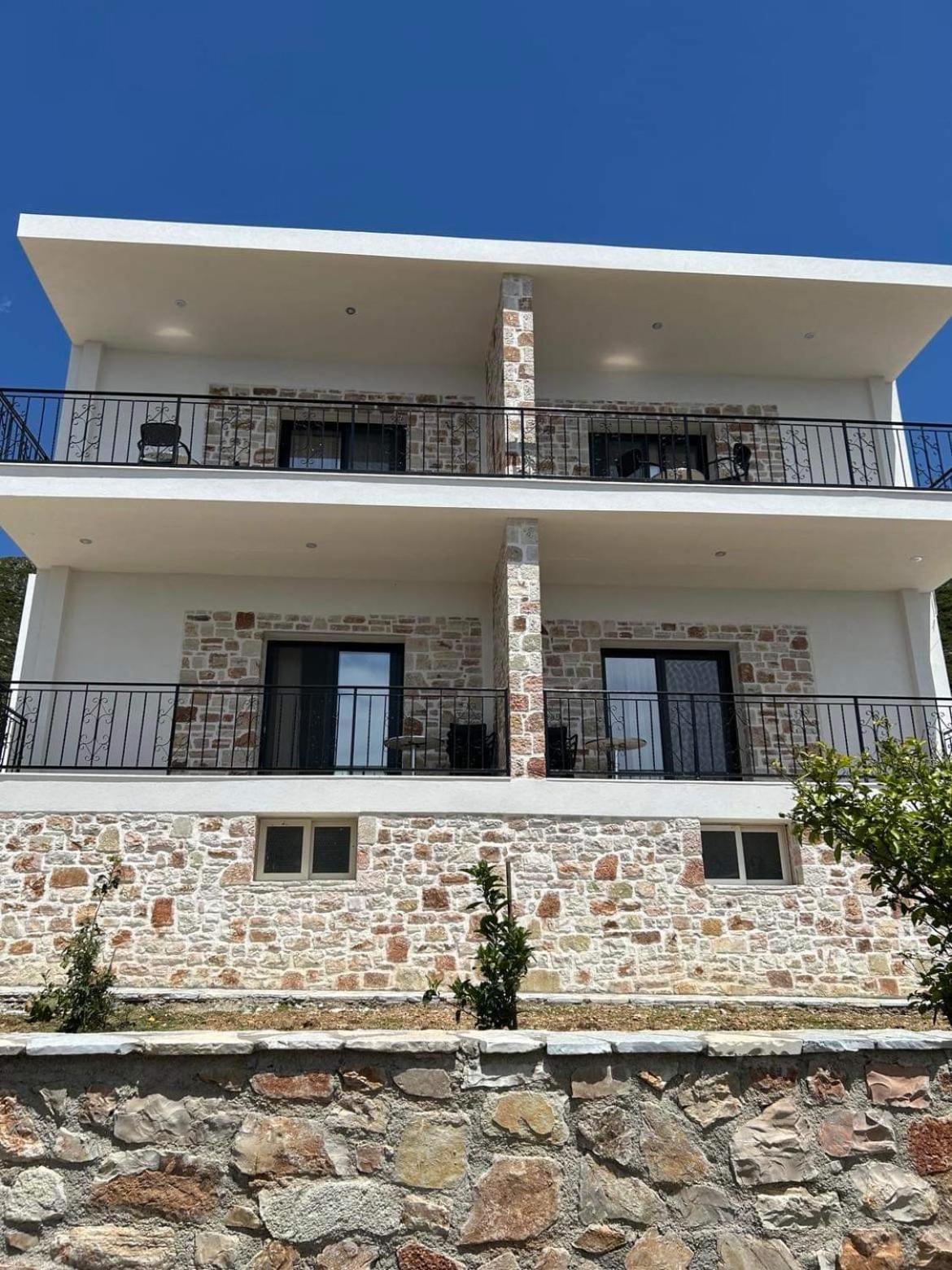 Villa Thomas Dhërmi Esterno foto