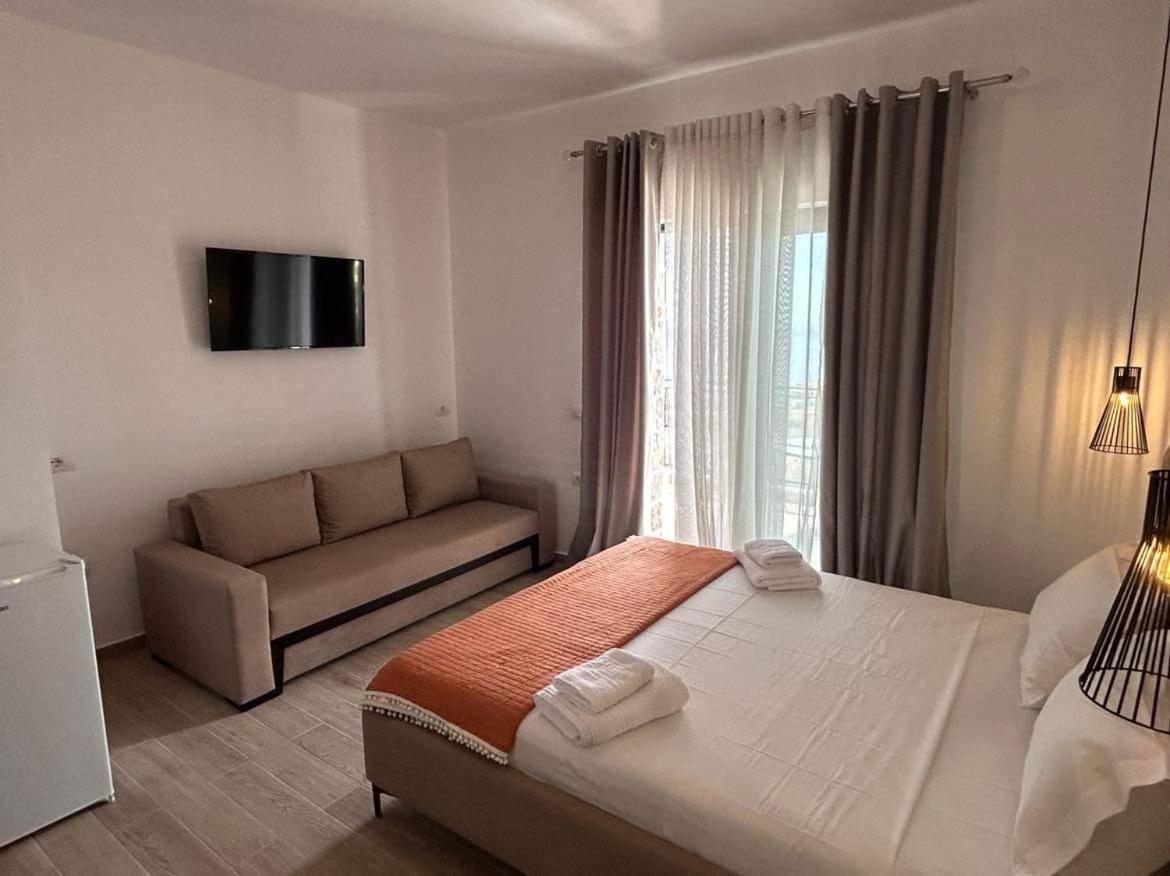 Villa Thomas Dhërmi Esterno foto